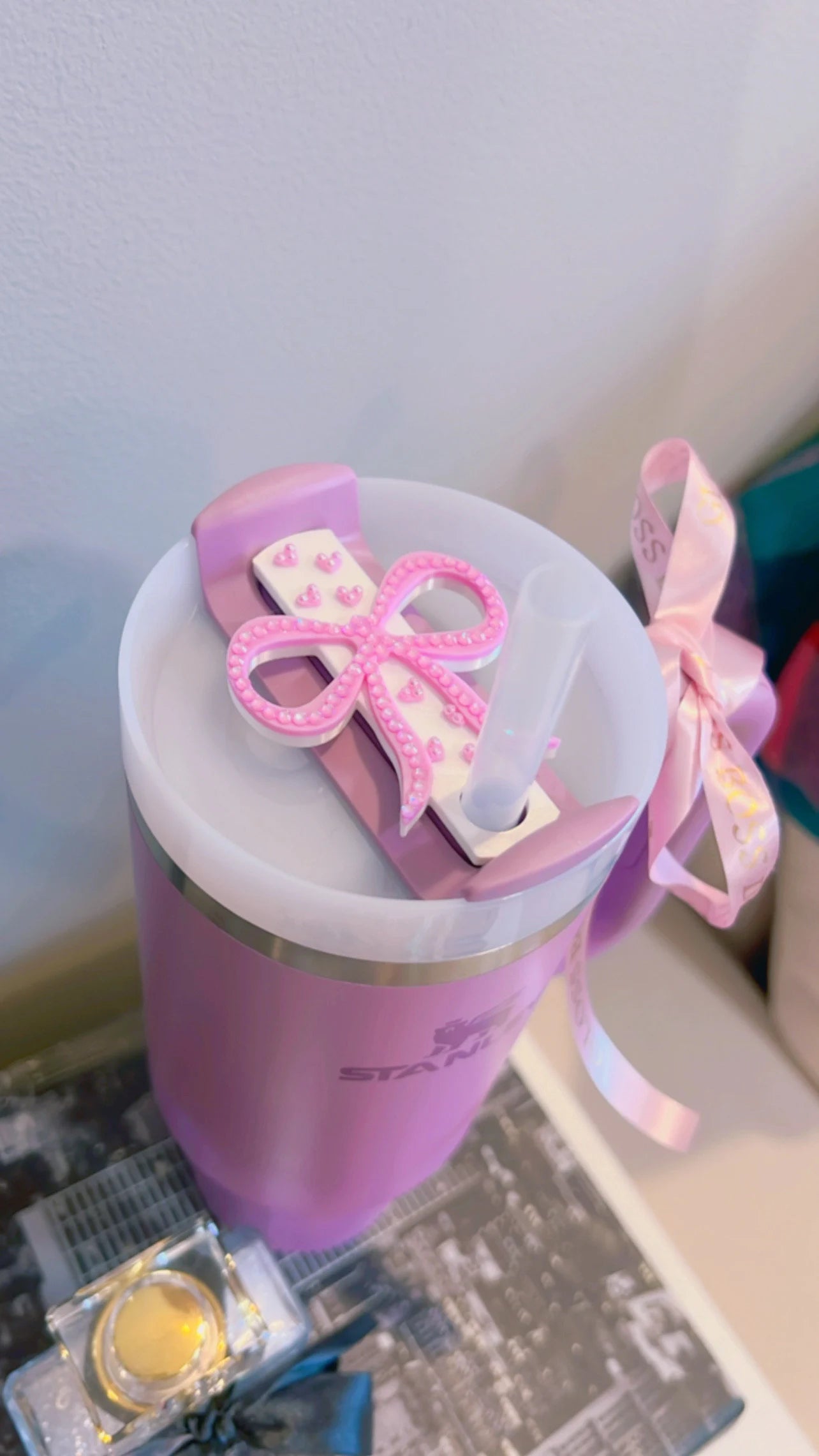 Stanley Straw Plate/Lid Topper | Sparkly Big Bow
