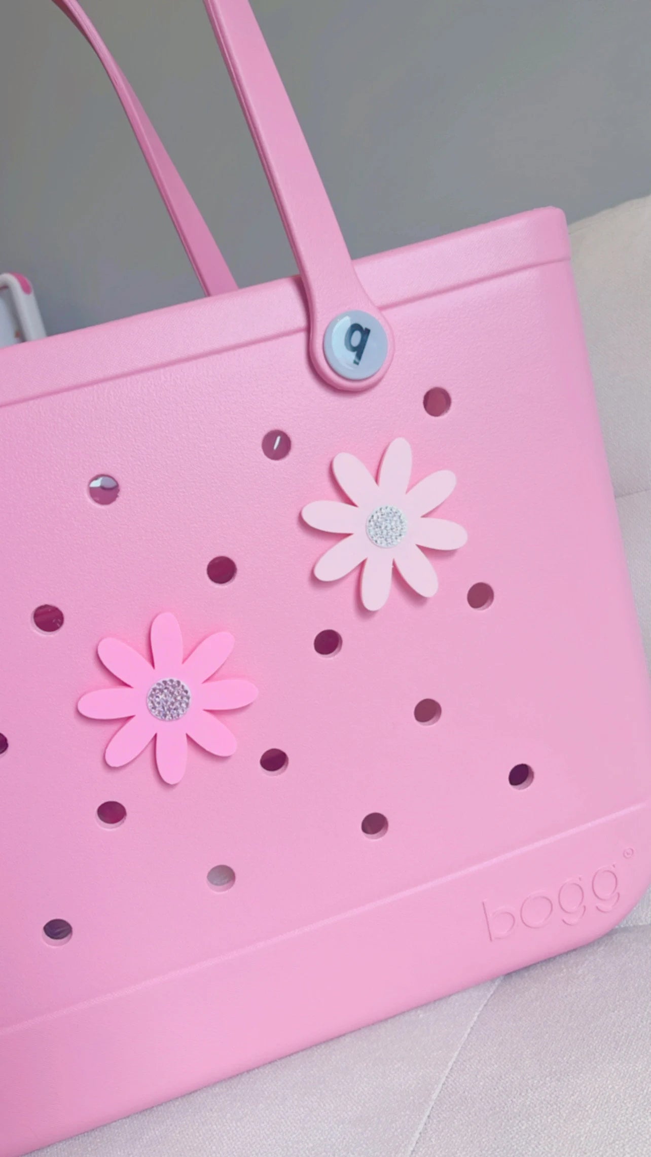 Bogg Bag - Simple Modern Beach Bag Accessories | Sparkly Flower Charm