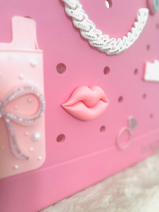 Lips | Bogg Bag Charm