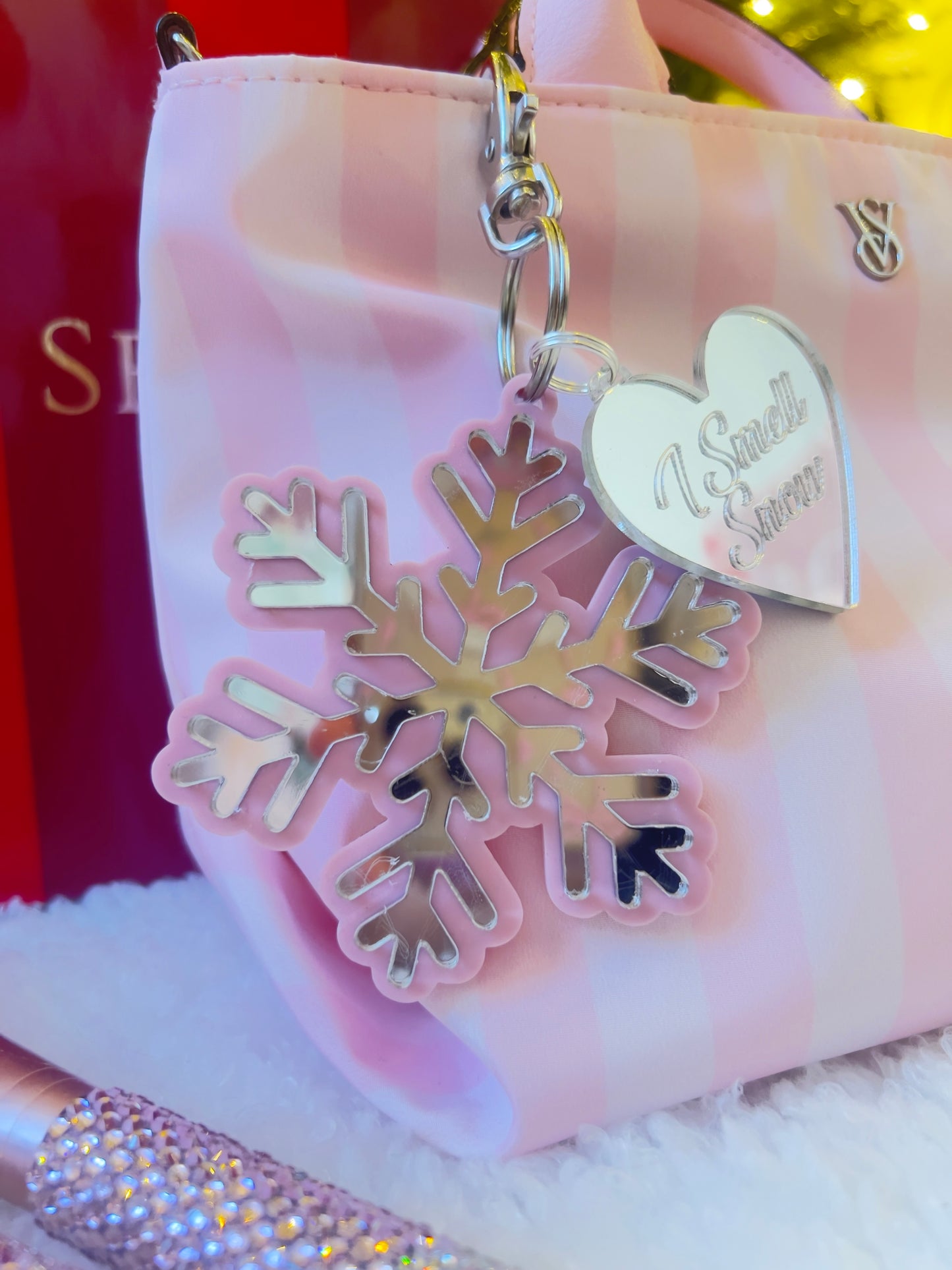 Snowflake bag charm | With engraved heart