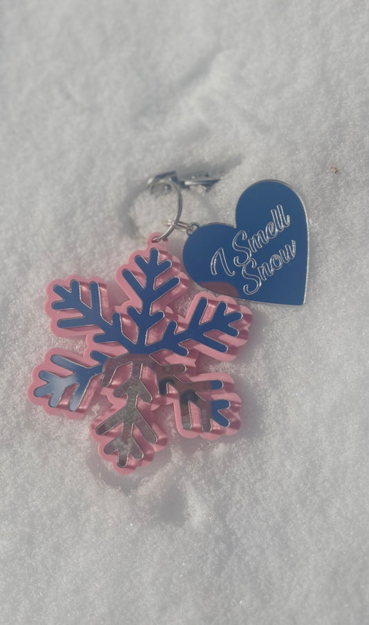Snowflake bag charm | With engraved heart