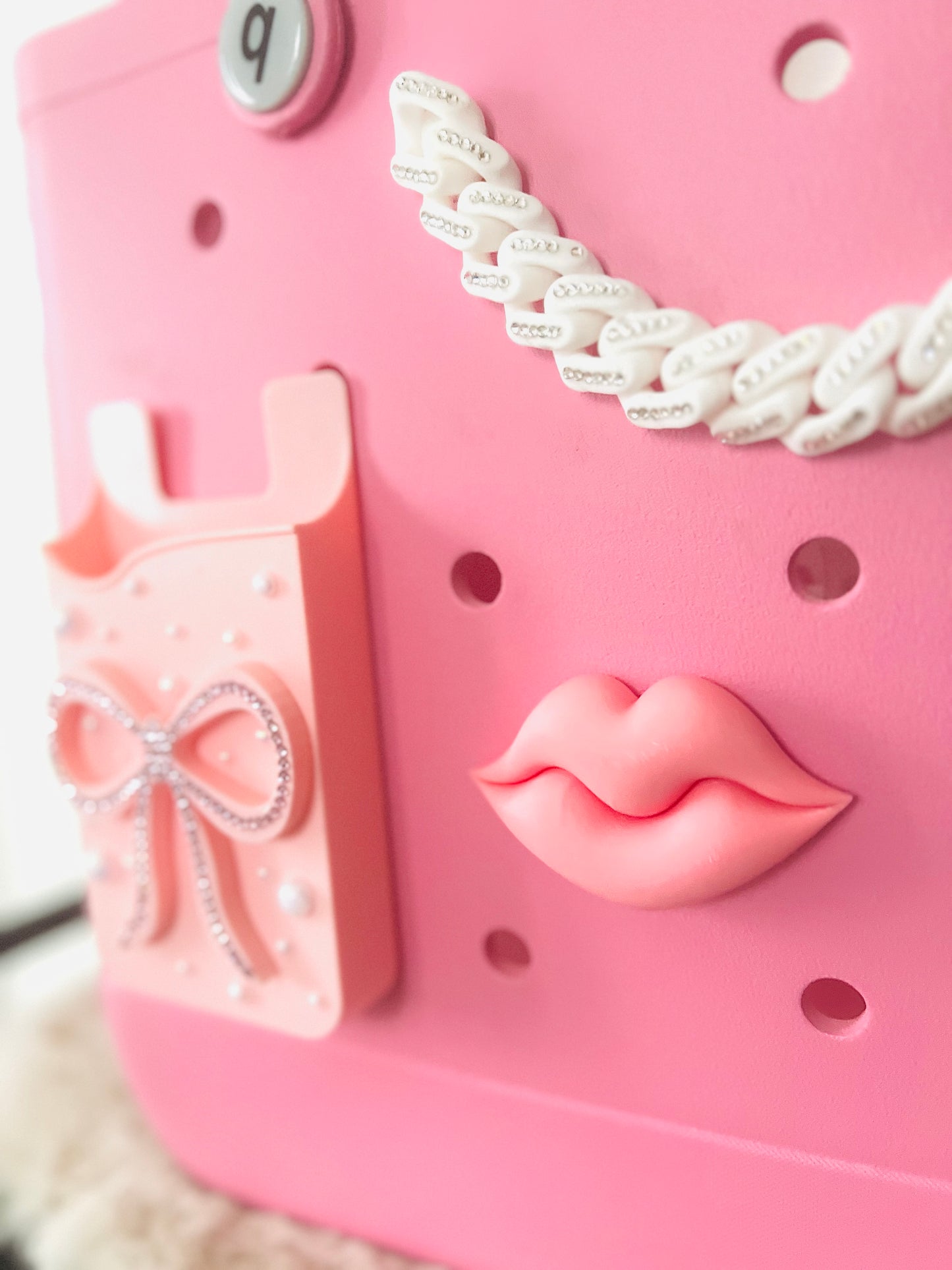 Lips | Bogg Bag Charm